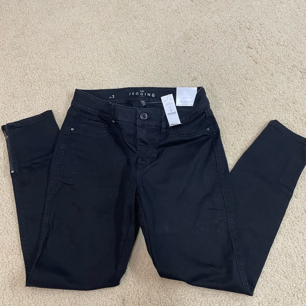 Brand new with tags Black jeggings crop